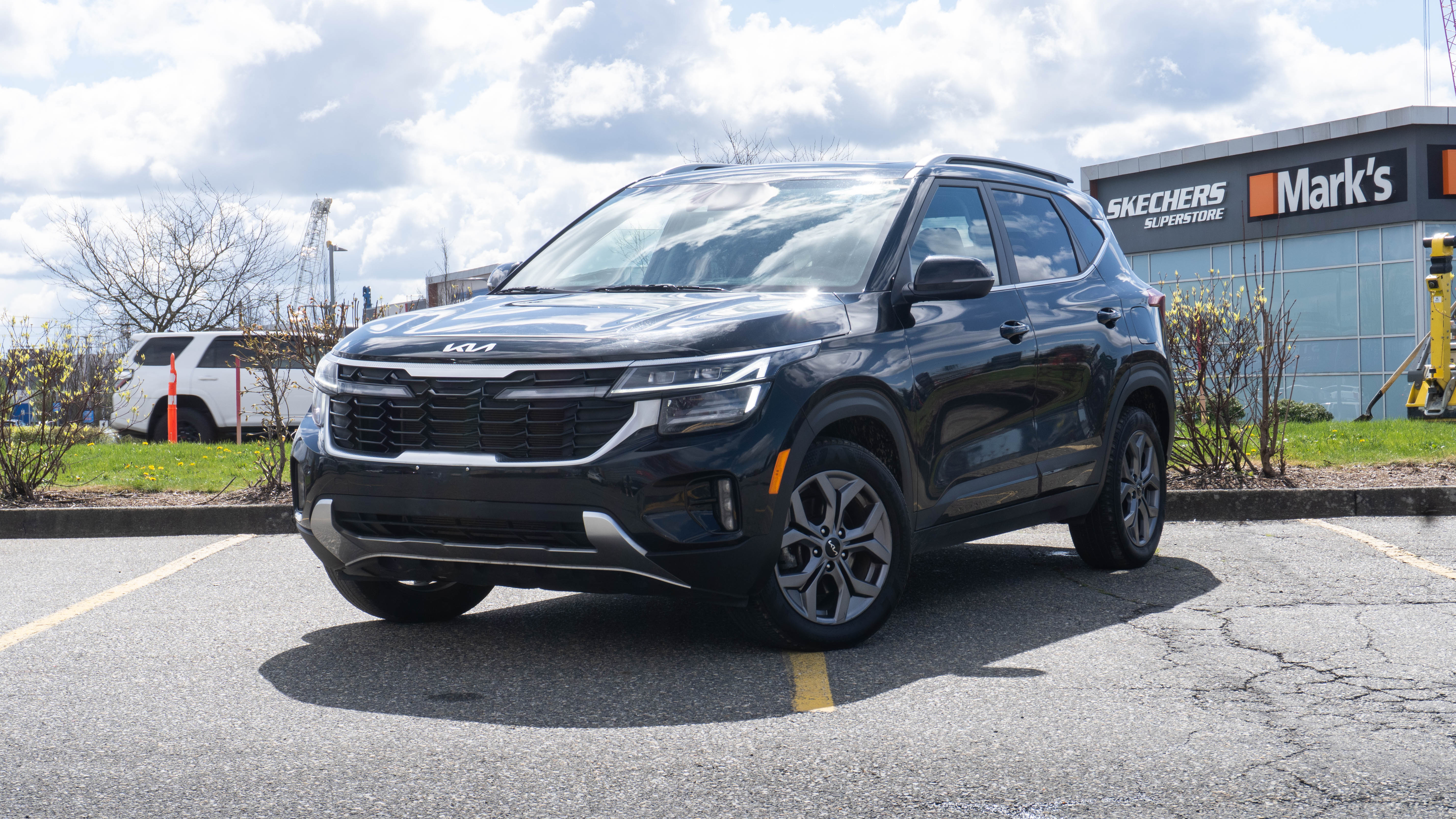 2024 Kia Seltos EX for sale in Manitoba