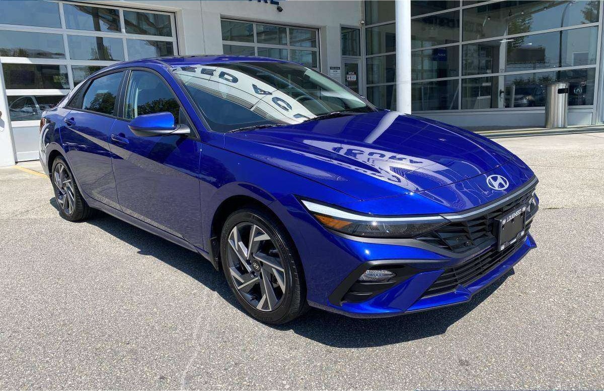 2025 Hyundai Elantra Preferred Tech